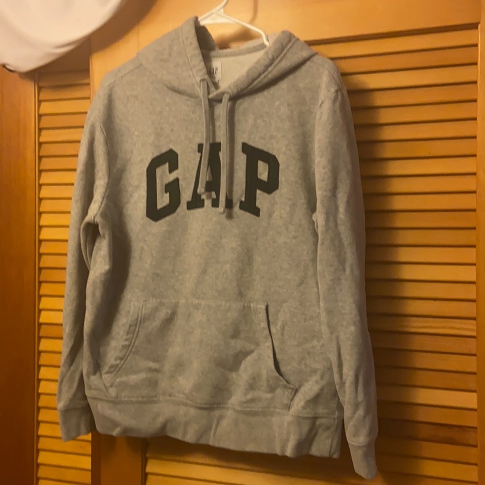GAP HOODIE